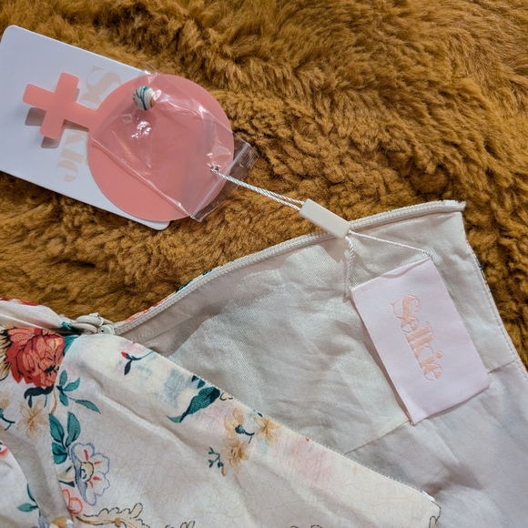 The Garland A La Mode Skirt SELKIE - Picture 3 of 10